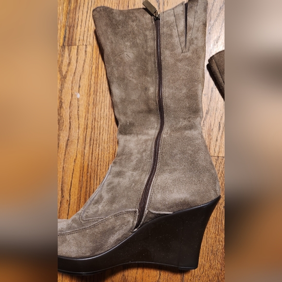 🔥AZALEA WANG " DAY AND NIGHT " BOOTS " BRAND NEW " Leather Suede Size 39 - Picture 4 of 6